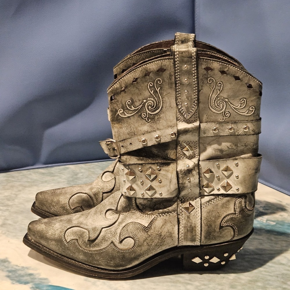 Rockin Country RC5036 Gray Distressed Western Cowgirl Boots Studded Heel Size 9M